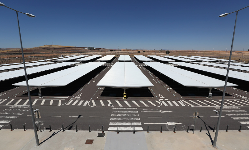 Illustration for article titled Las imágenes más desoladoras de aeropuertos abandonados